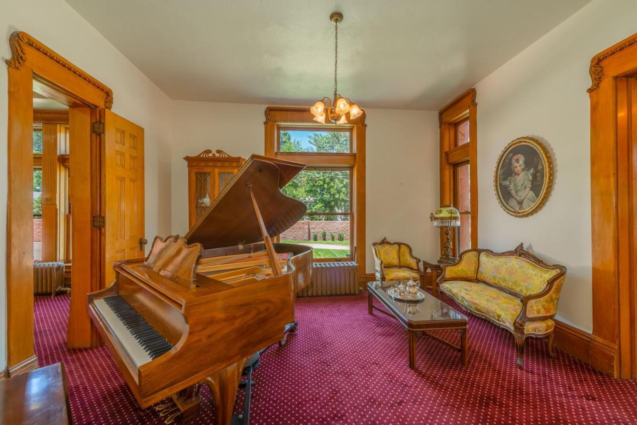 Orman Mansion - Pueblo'S Most Luxurious Stay! Bagian luar foto